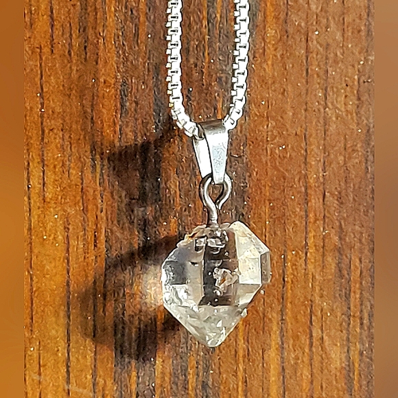 Herkimer Diamond Pendant 💎 ✨️ Natural High Quality 8.10ct VVS-SI - Picture 7 of 9
